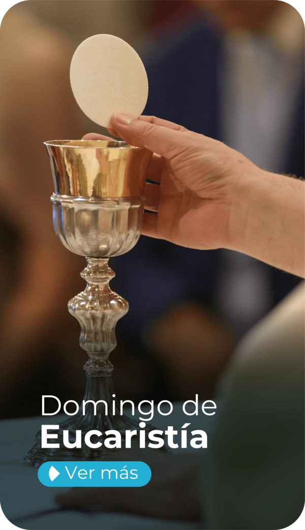 domingo de aucaristía en plaza flora